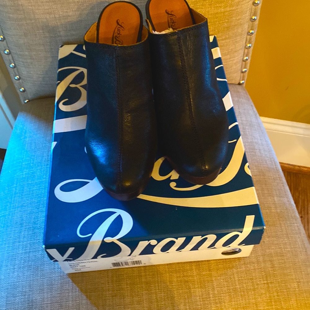 LUCKY BRAND BLACK MULE